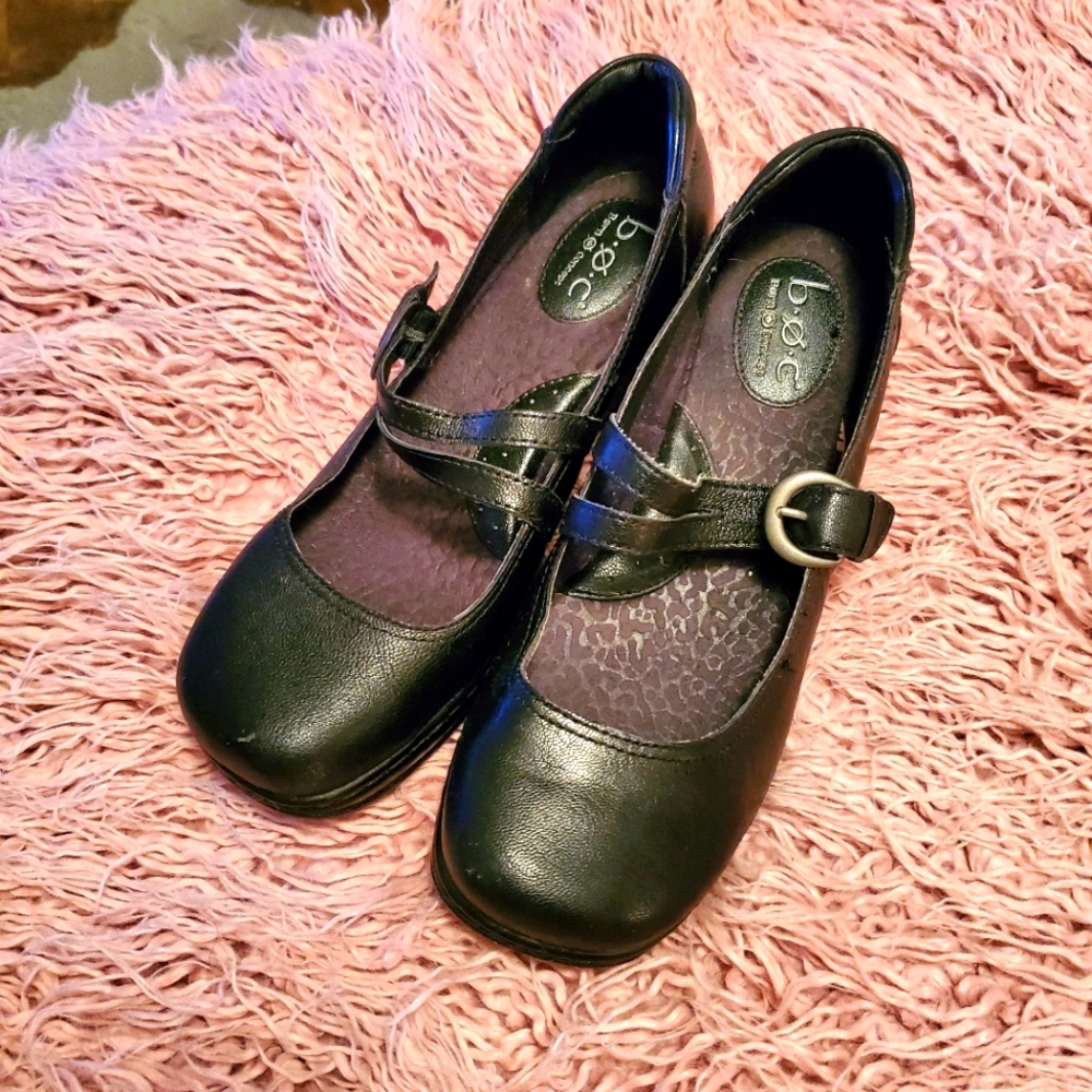 🎊🎊B.O.C Mary Jane shoes🎀